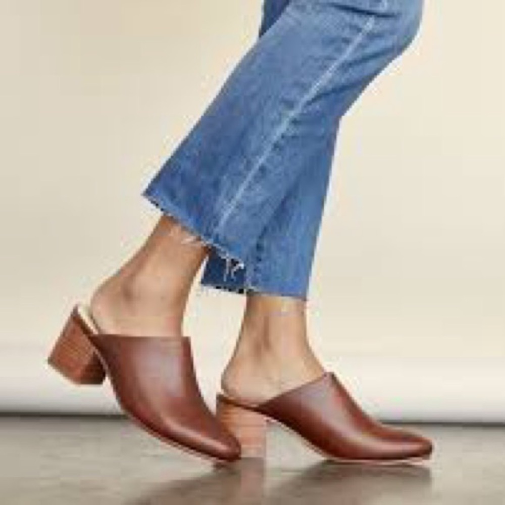 Nisolo Mariella Brown Leather Mules with Wooden Heel 8